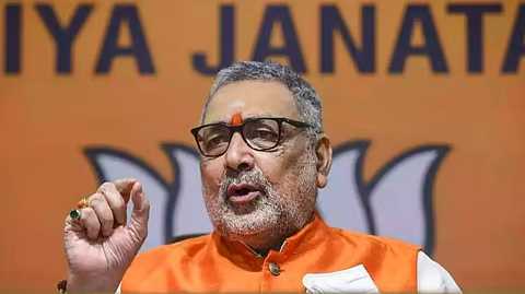 दो-तिहाई बहुमत से जीतेंगे बिहार विधानसभा चुनाव : गिरिराज सिंह